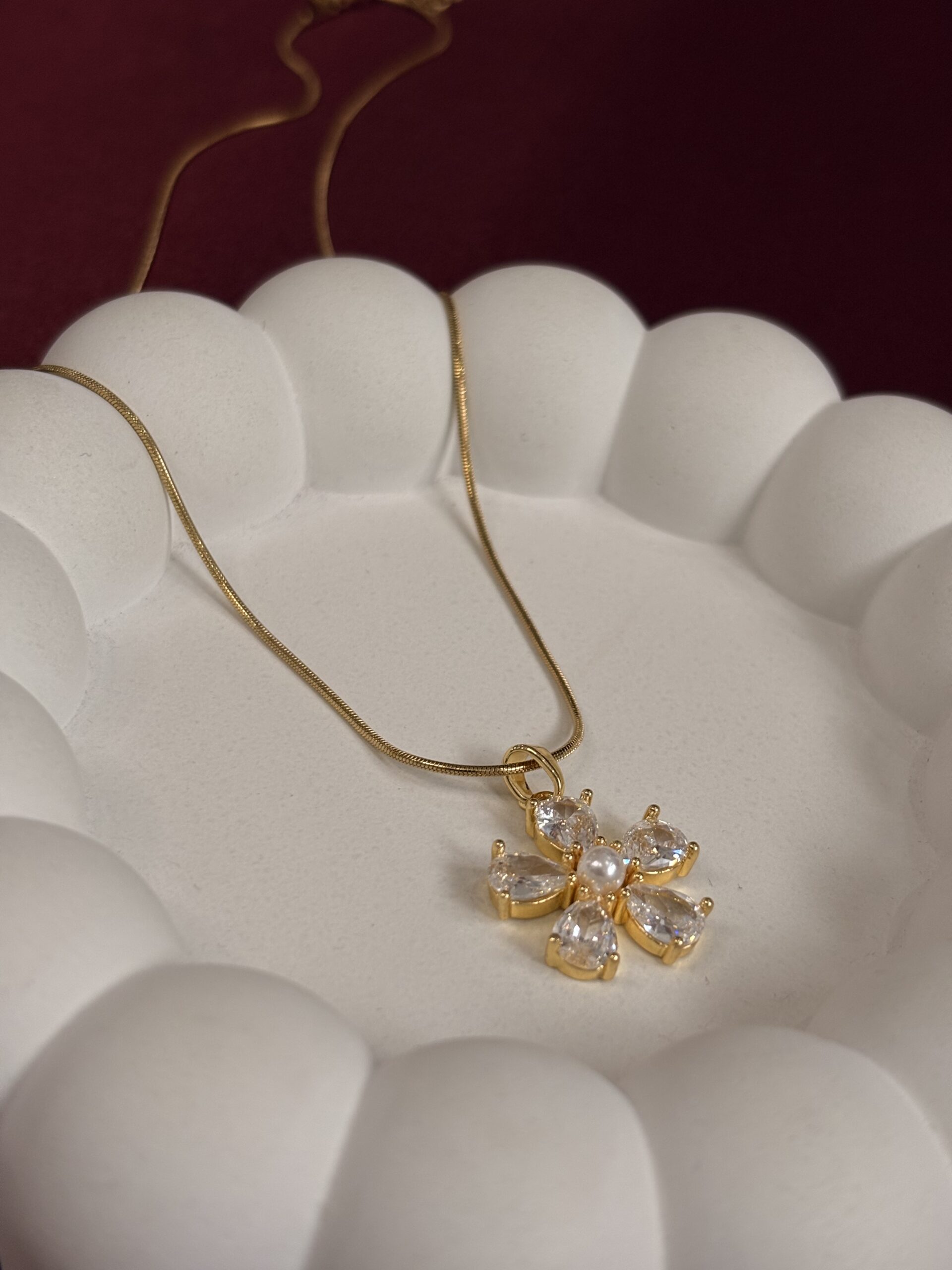 Flora Pearl Necklace - Image 2