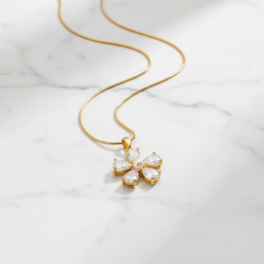 Flora Pearl Necklace - Image 3